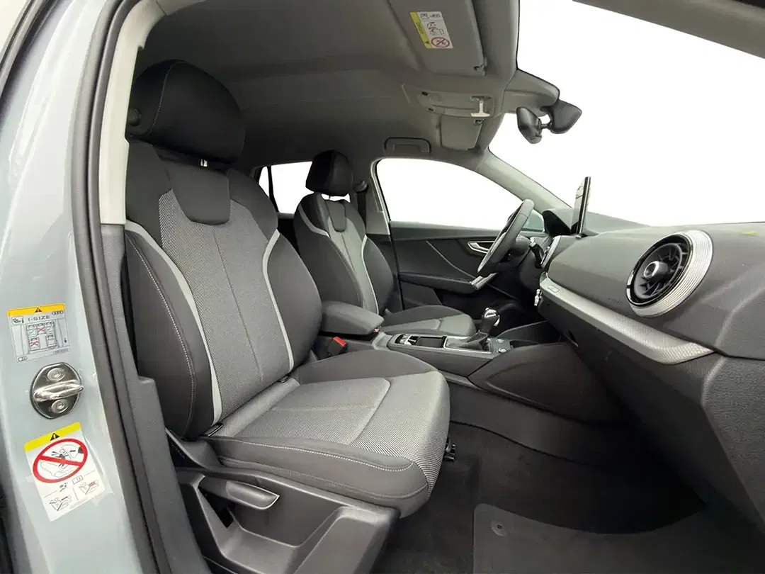 Audi Q2 - Thumbnail 9