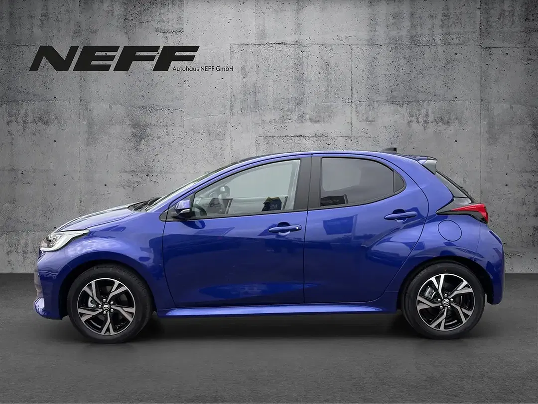 Toyota Yaris - Thumbnail 2