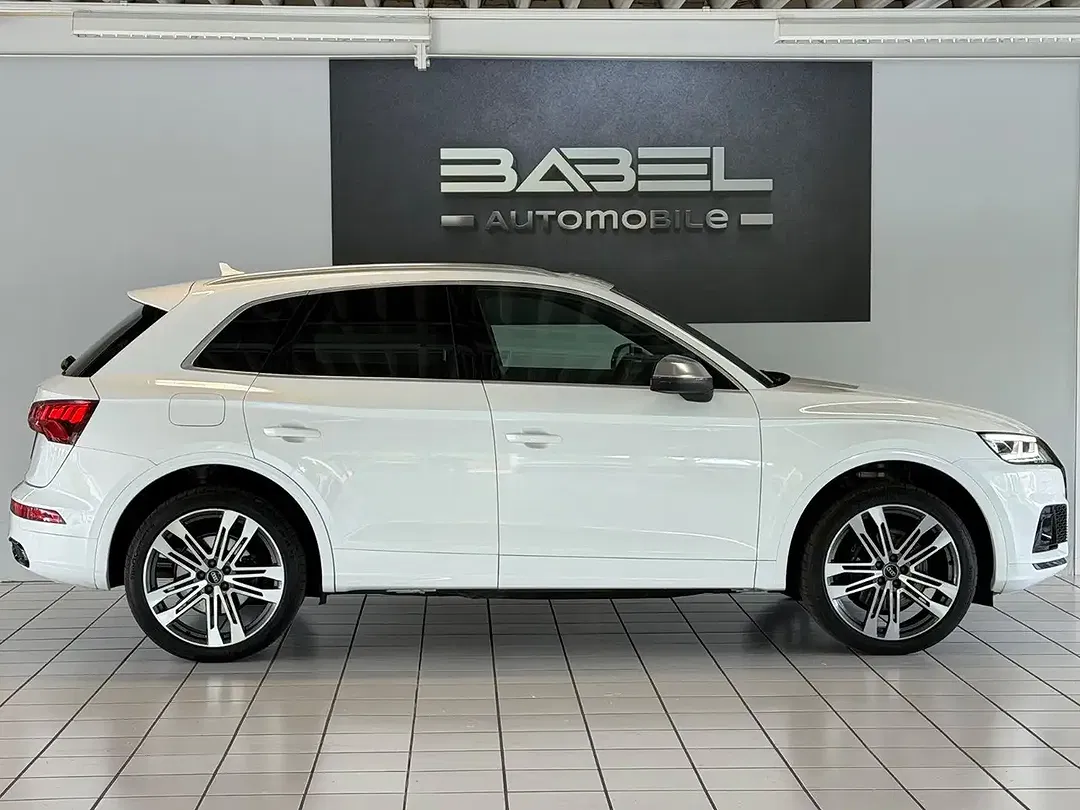 Audi SQ5 - Thumbnail 11