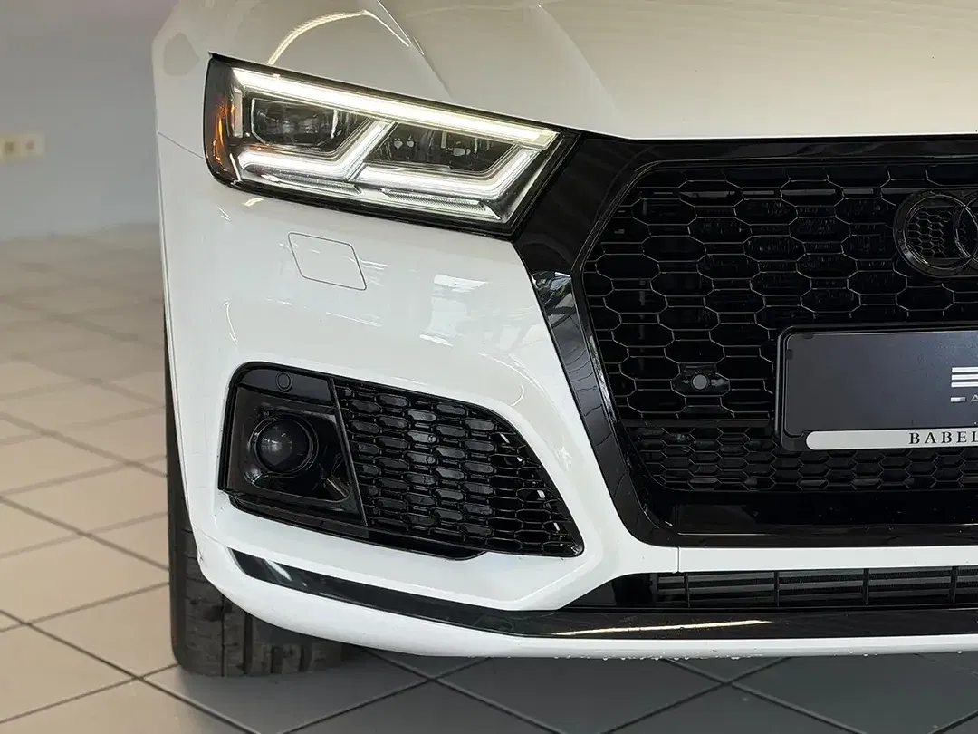 Audi SQ5 - Thumbnail 13