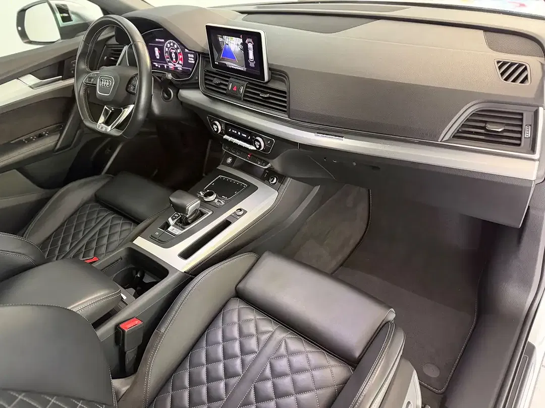 Audi SQ5 - Thumbnail 16