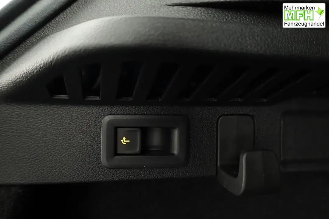 Skoda Kamiq - Thumbnail 12