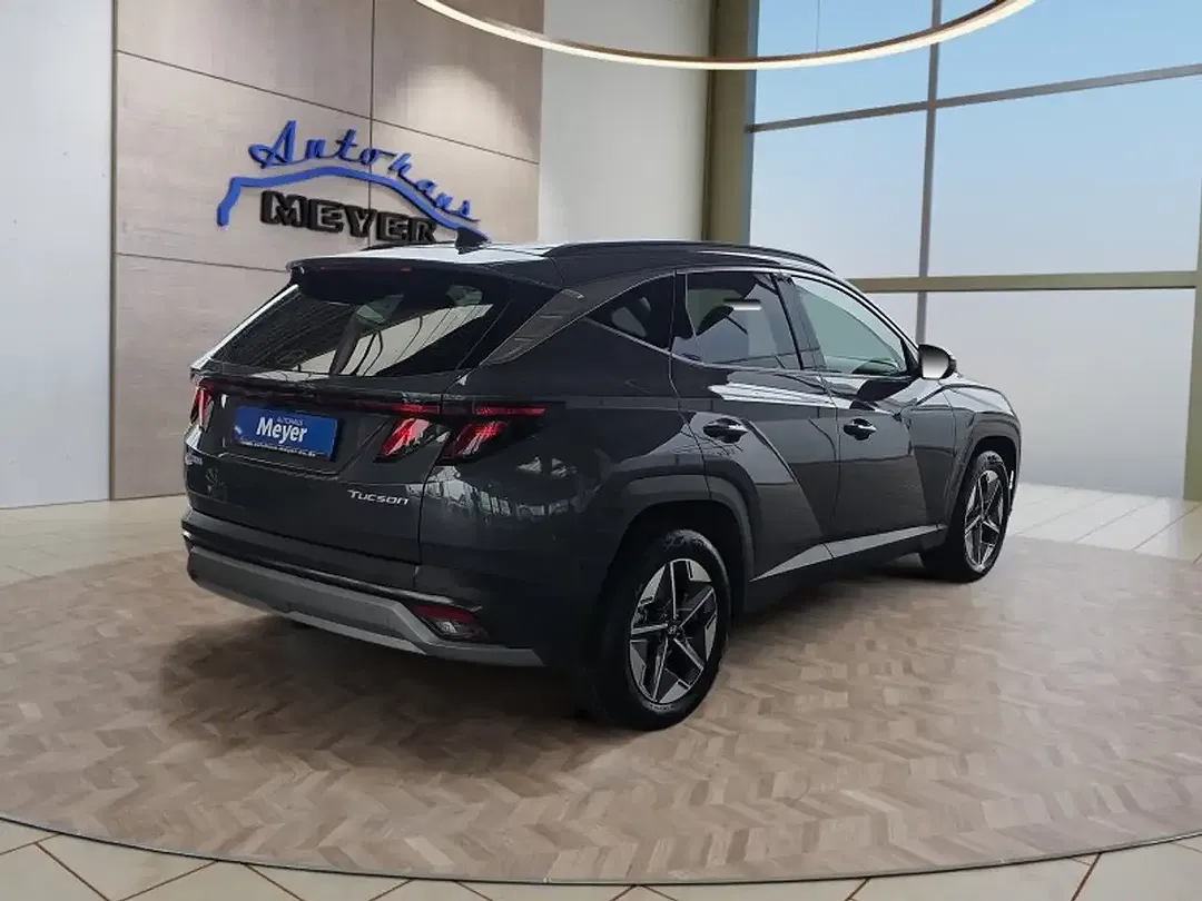 Hyundai TUCSON - Thumbnail 5