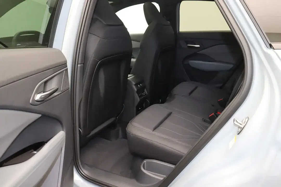 Audi Q3 - Thumbnail 10