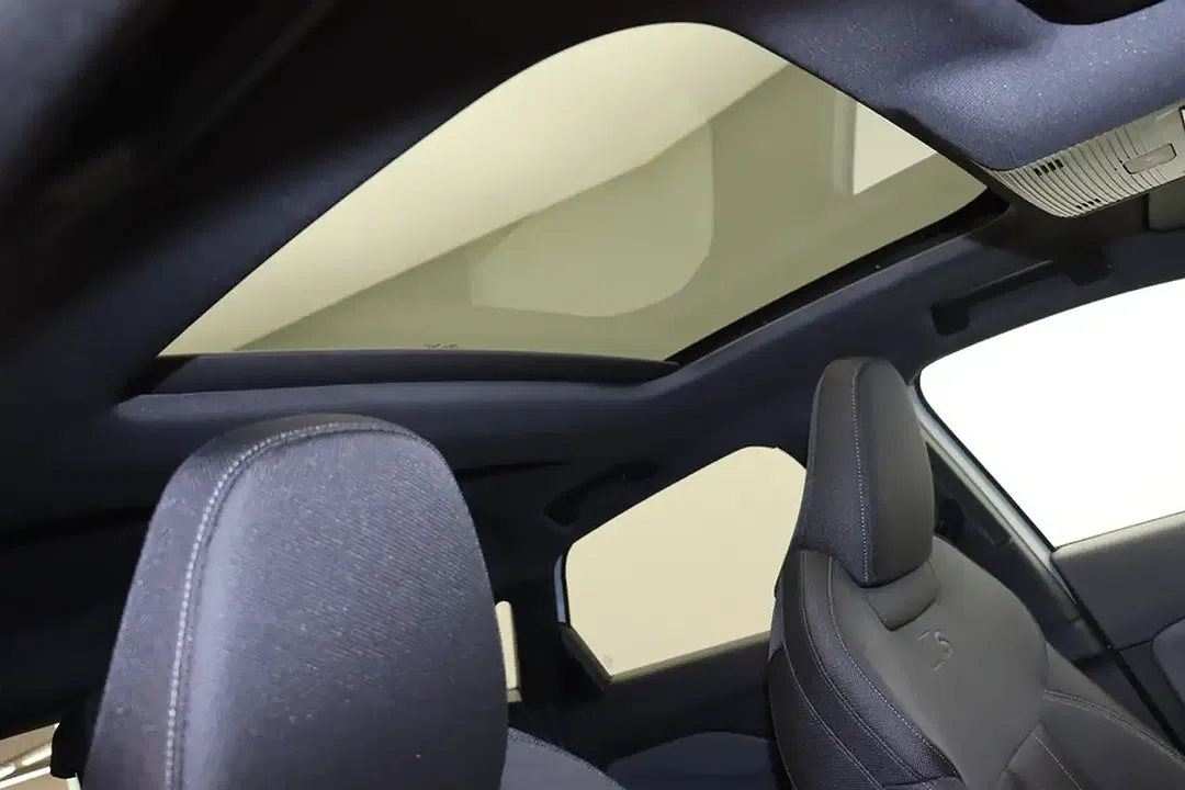 Audi Q3 - Thumbnail 13