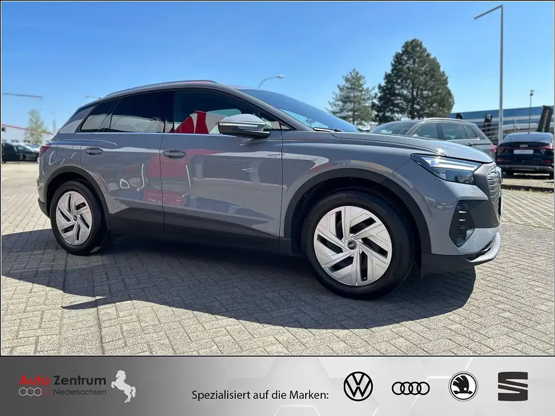 Audi Q4 e-tron - Thumbnail 3