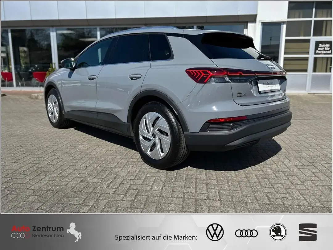 Audi Q4 e-tron - Thumbnail 4