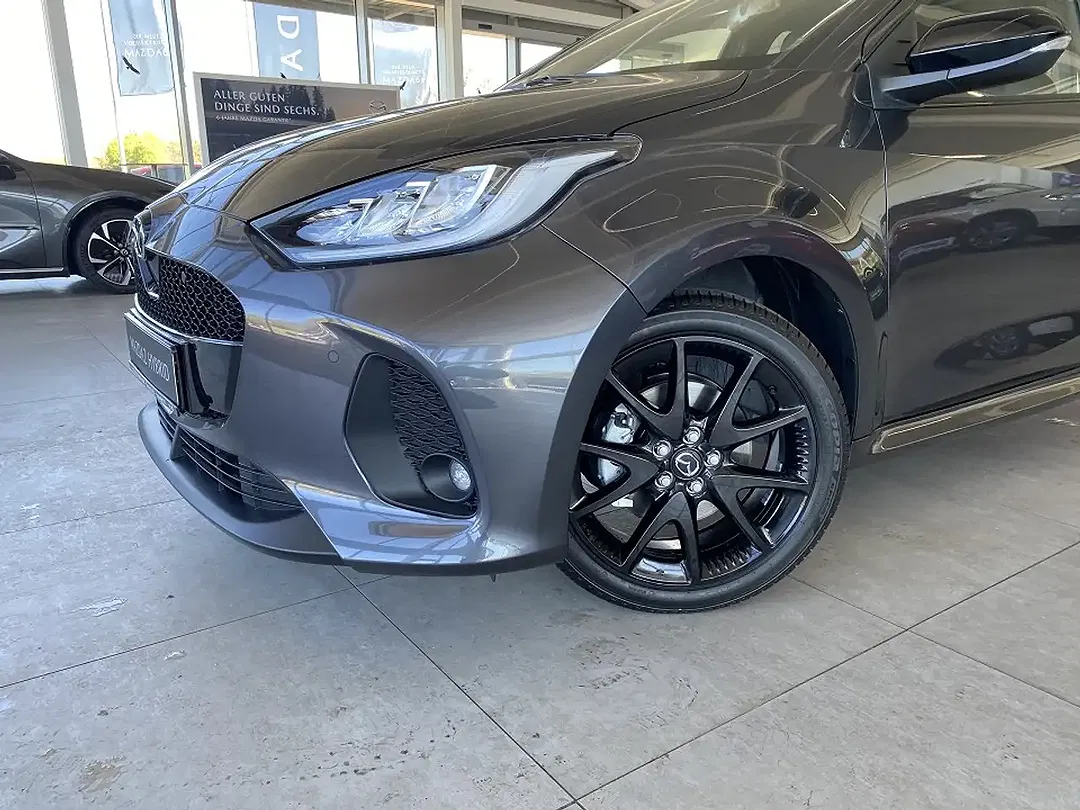 Mazda 2 - Thumbnail 4