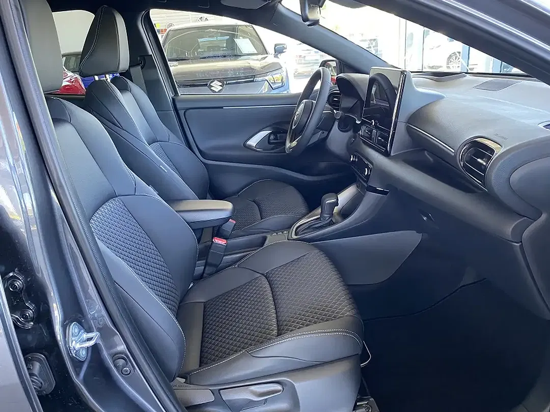 Mazda 2 - Thumbnail 5