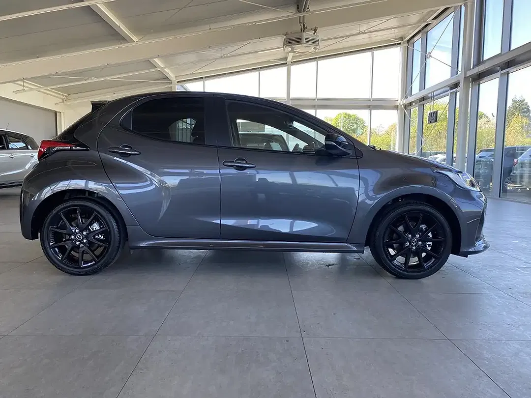 Mazda 2 - Thumbnail 8