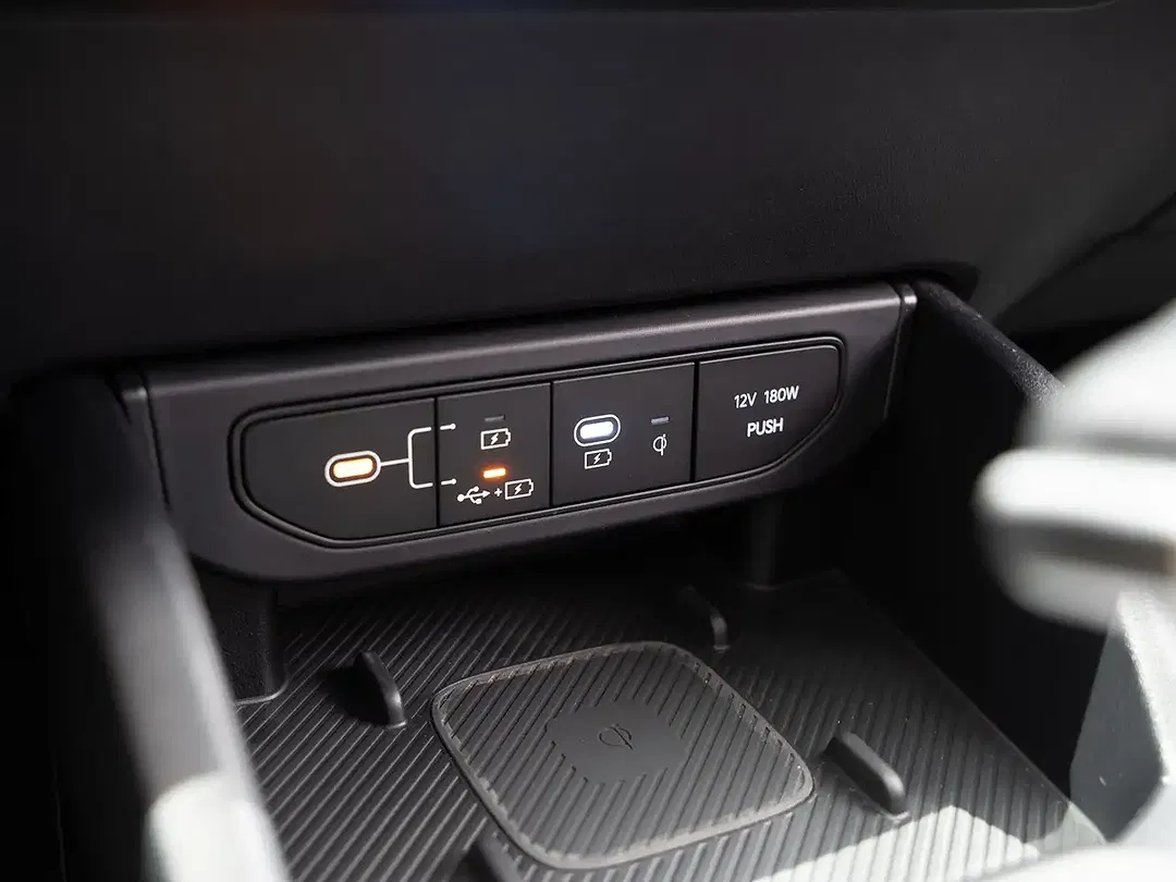 Kia K4 - Thumbnail 16