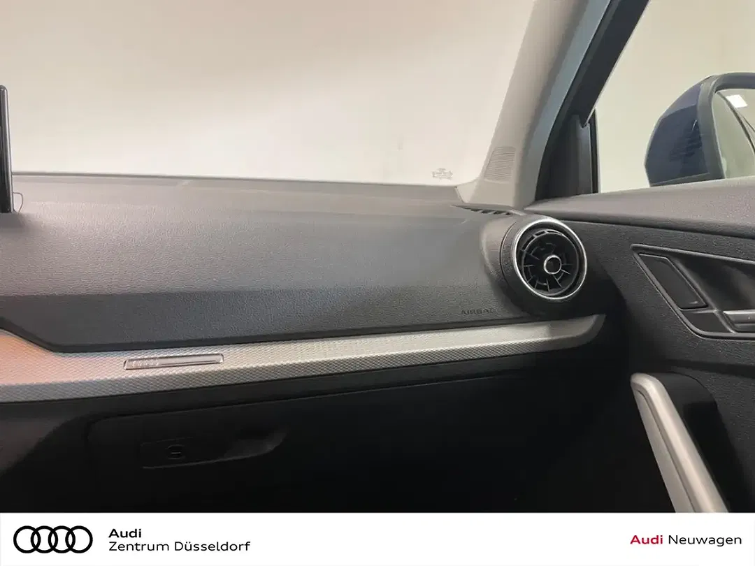 Audi Q2 - Thumbnail 12