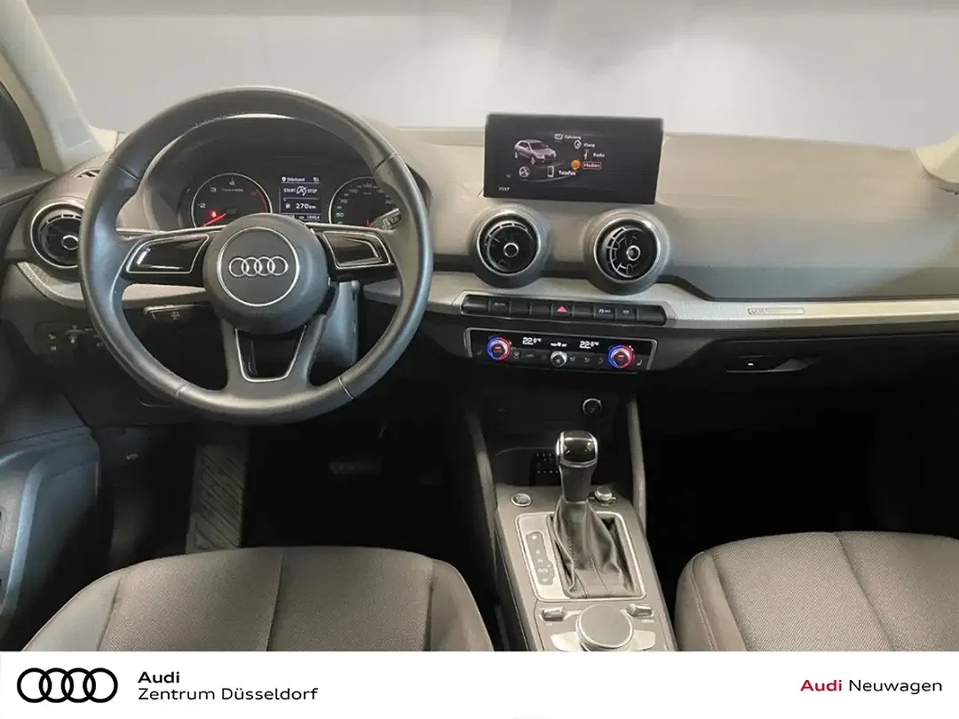 Audi Q2 - Thumbnail 6