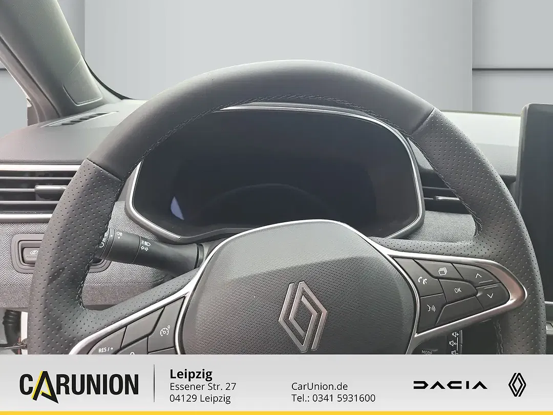 Renault Clio - Thumbnail 10