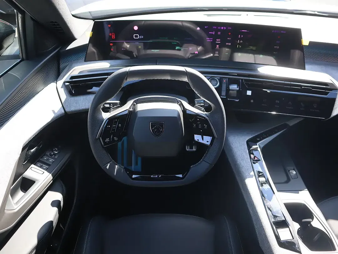 Peugeot 3008 - Thumbnail 11
