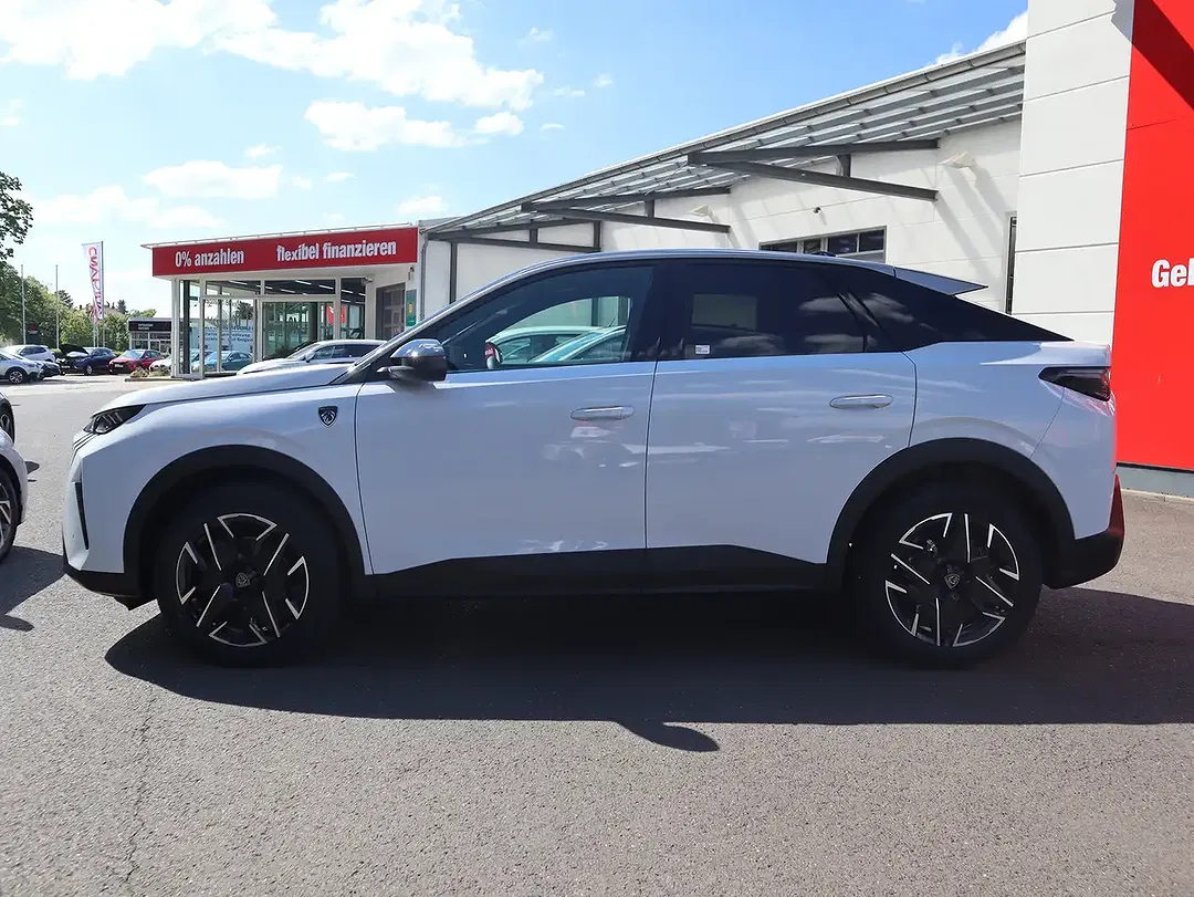 Peugeot 3008 - Thumbnail 2