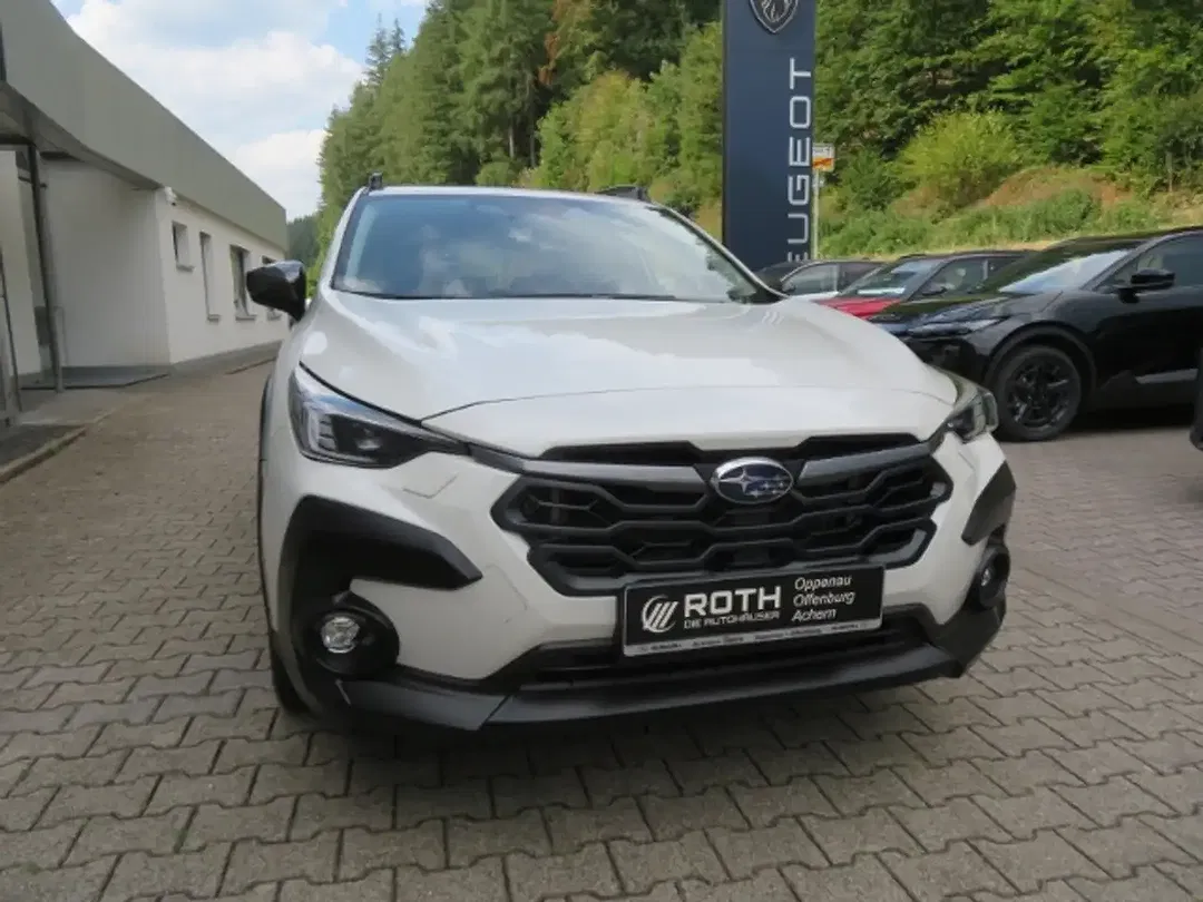 Subaru Crosstrek - Thumbnail 3