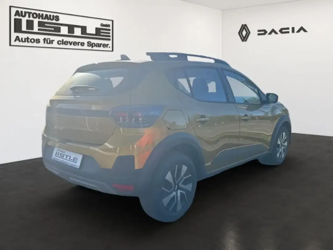 Dacia Sandero - Thumbnail 3