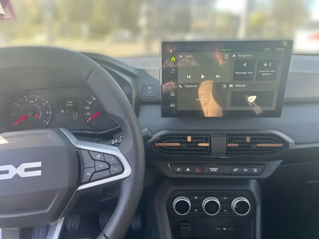 Dacia Sandero - Thumbnail 9
