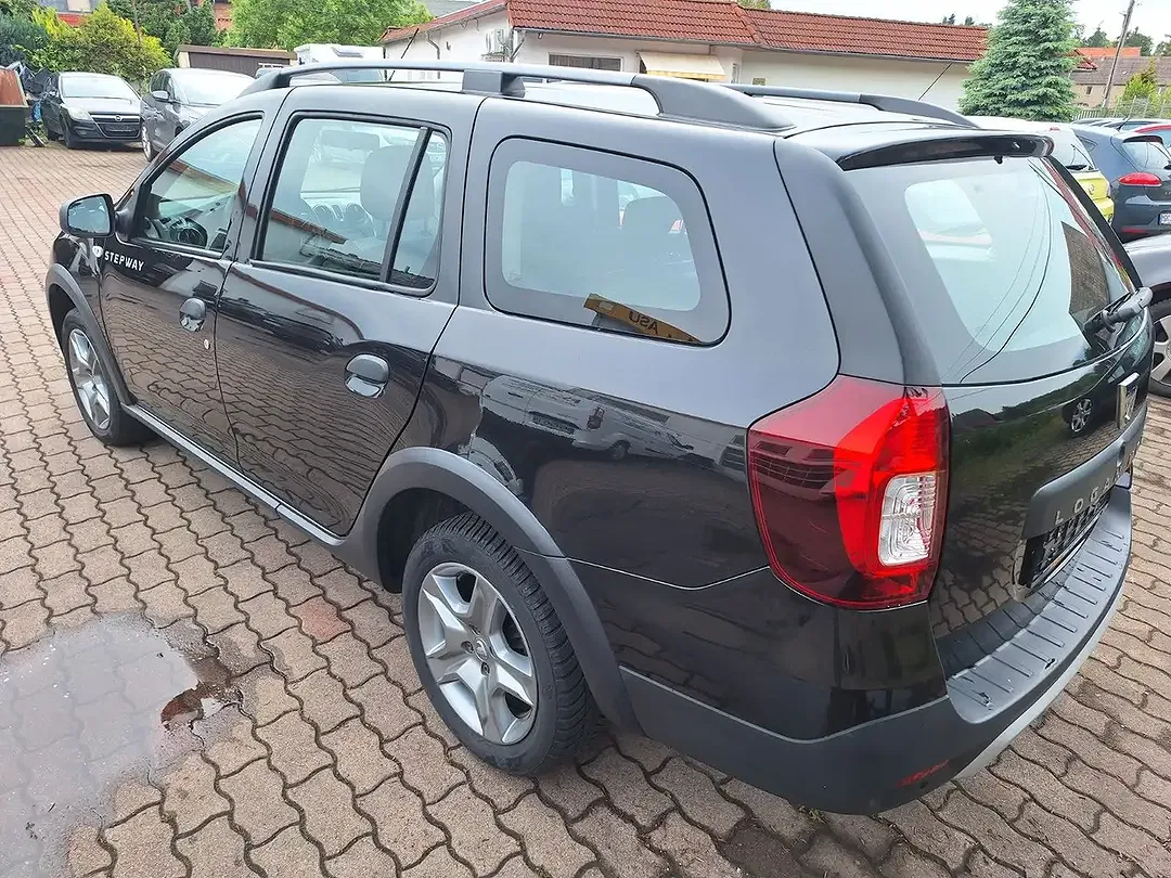 Dacia Logan - Thumbnail 4