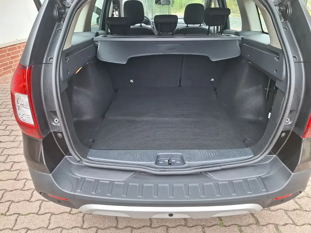 Dacia Logan - Thumbnail 7