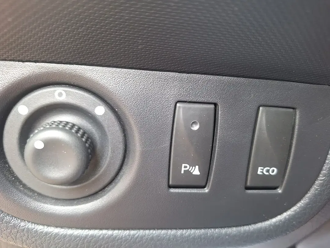 Dacia Logan - Thumbnail 9