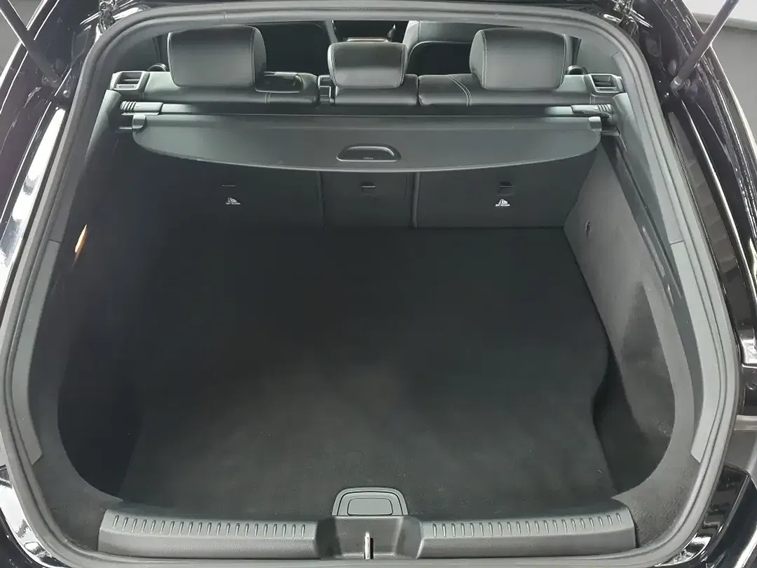 Mercedes-Benz CLA 250 - Thumbnail 13