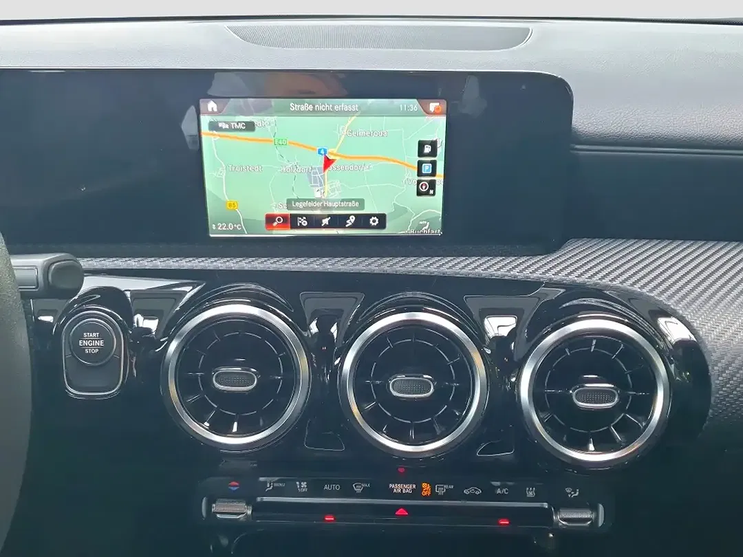 Mercedes-Benz CLA 250 - Thumbnail 9