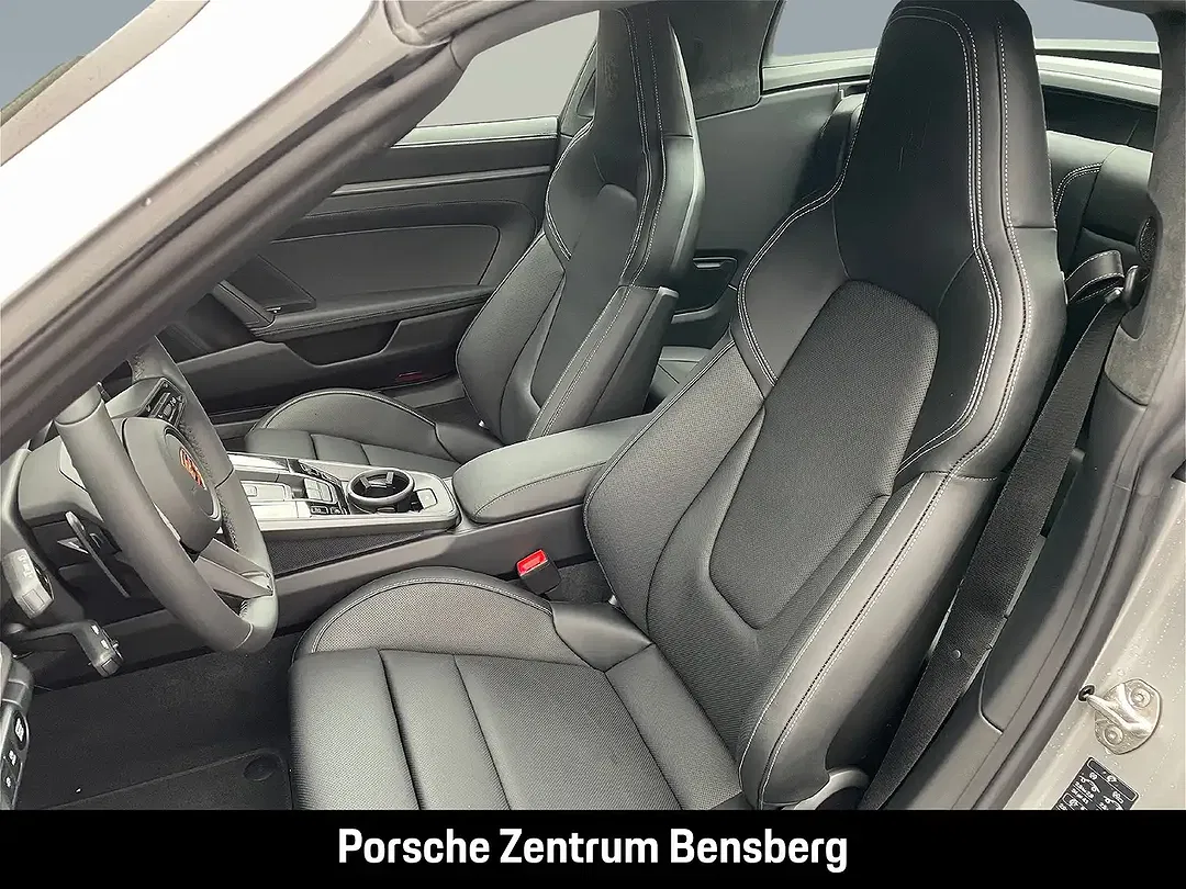 Porsche 911 - Thumbnail 11