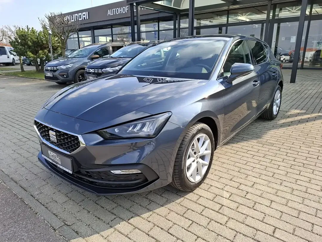 SEAT Leon - Thumbnail 2