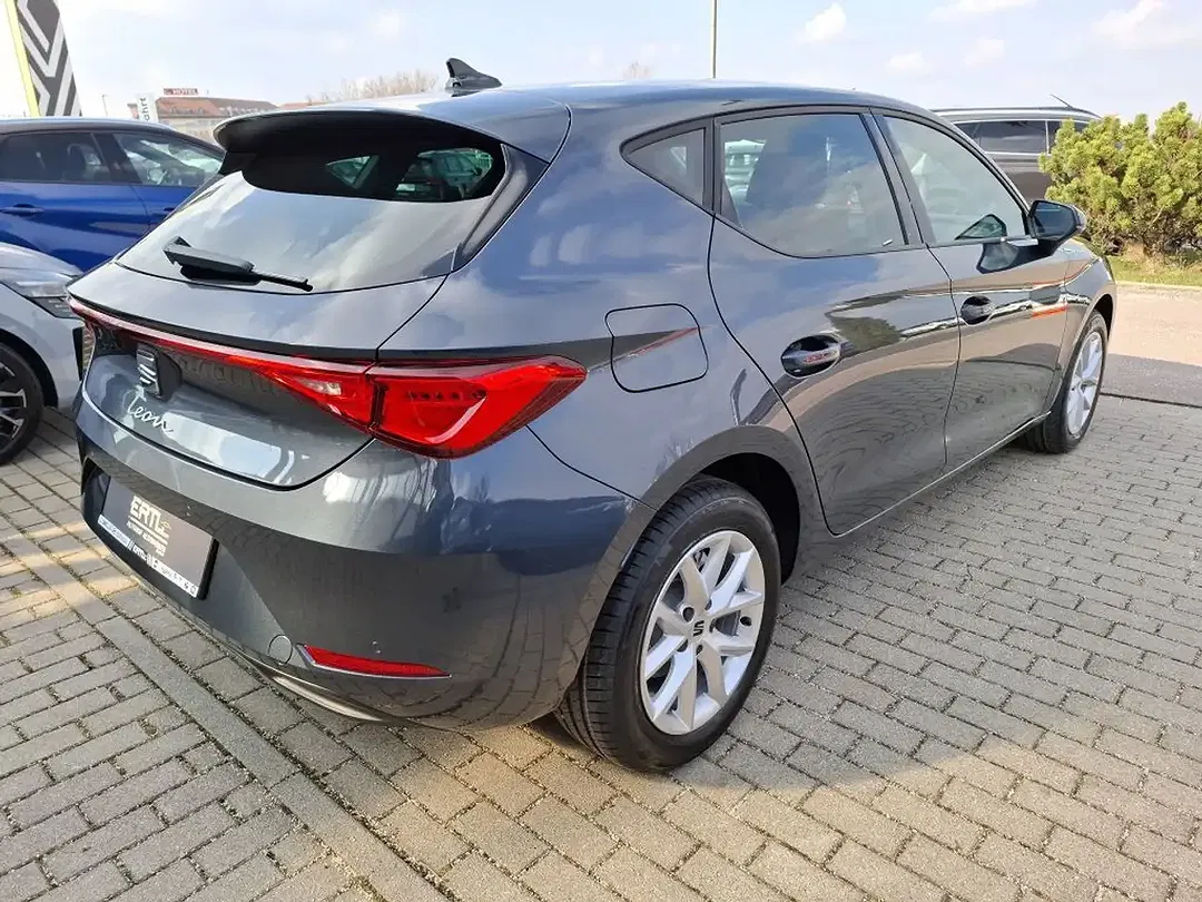 SEAT Leon - Thumbnail 6