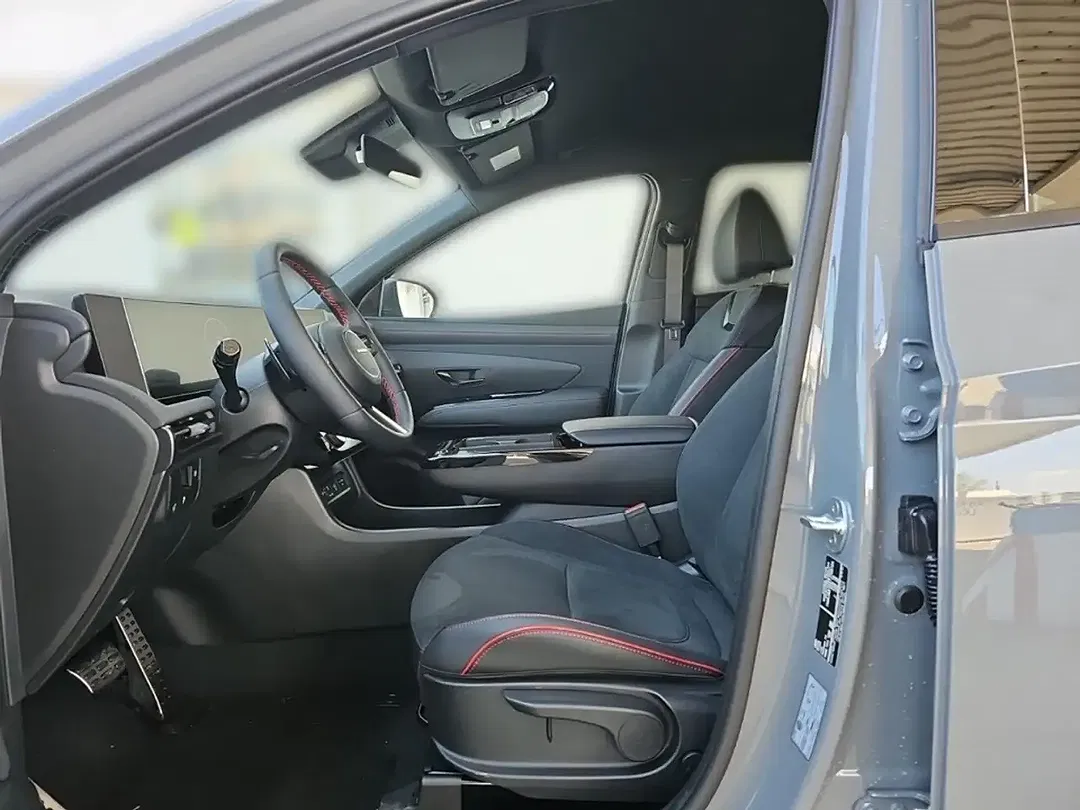 Hyundai TUCSON - Thumbnail 7