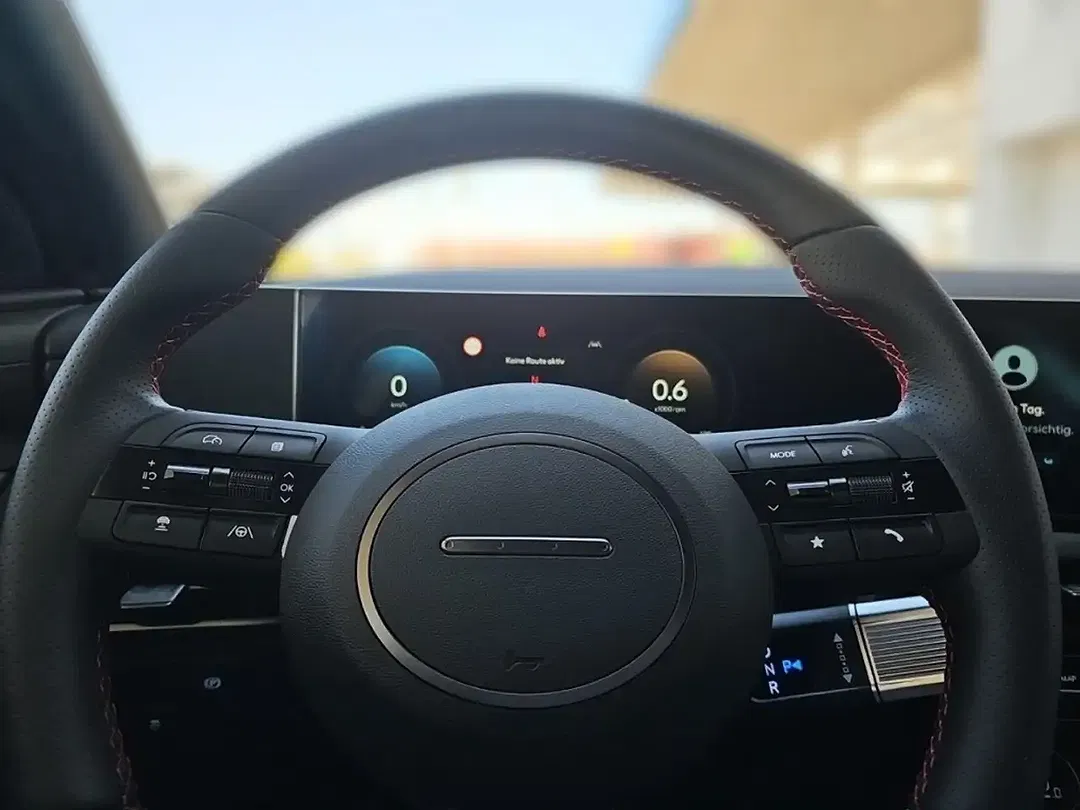 Hyundai TUCSON - Thumbnail 8