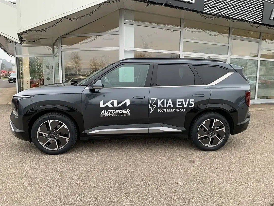 Kia EV5 - Thumbnail 6