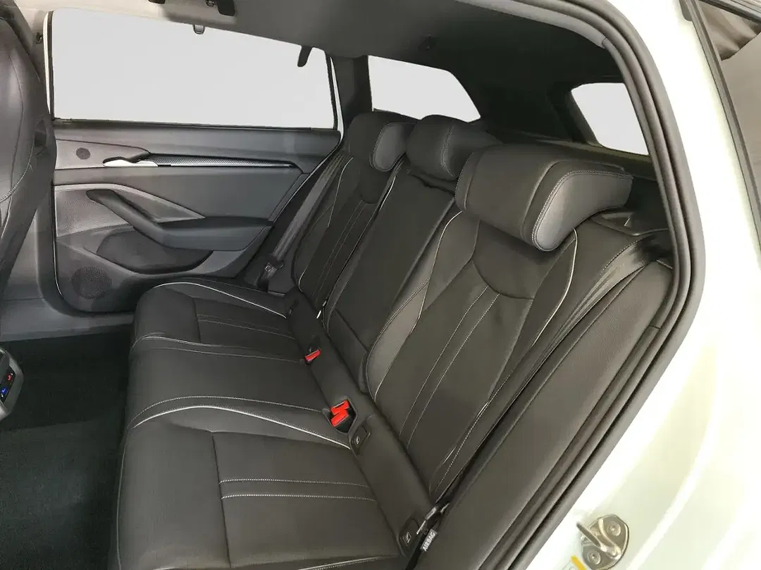 Skoda Superb - Thumbnail 13