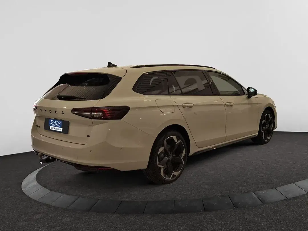 Skoda Superb - Thumbnail 5