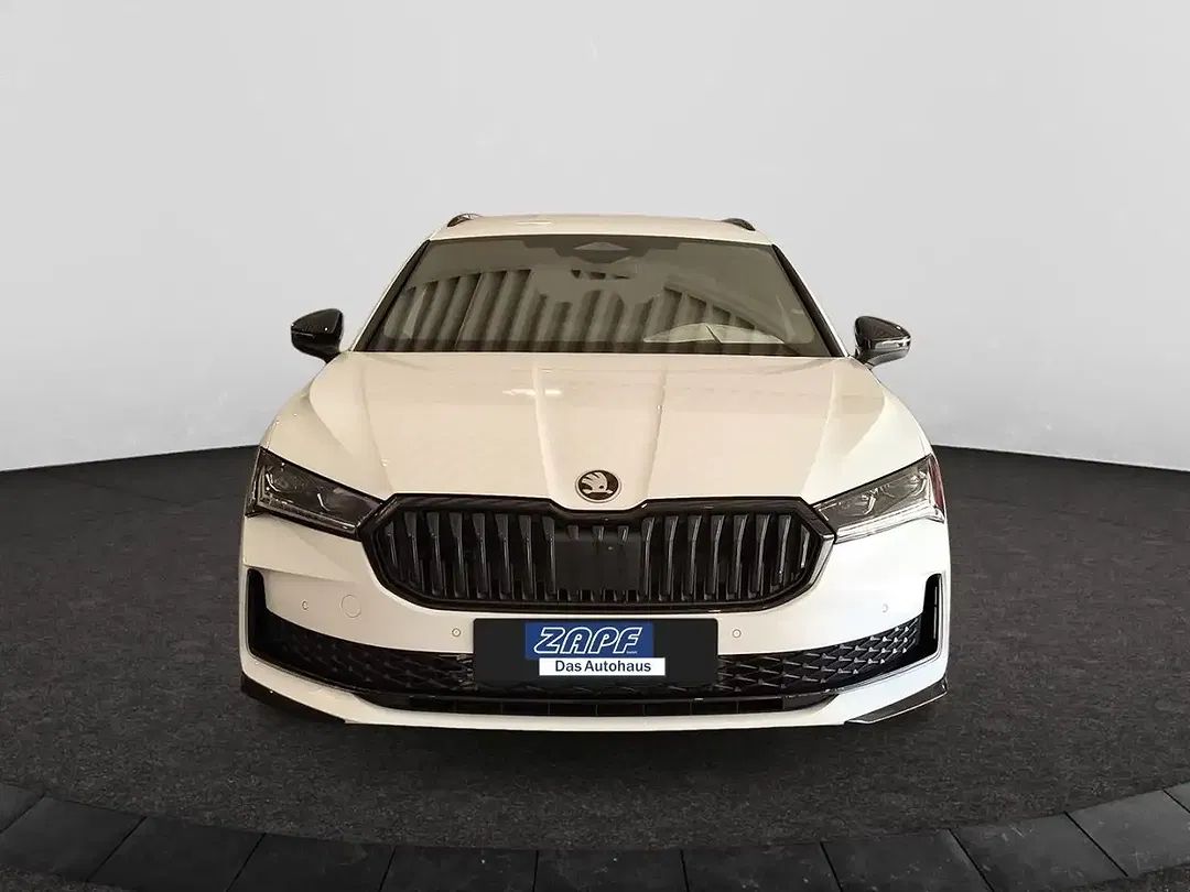 Skoda Superb - Thumbnail 8