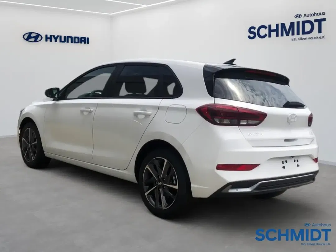 Hyundai i30 - Thumbnail 4
