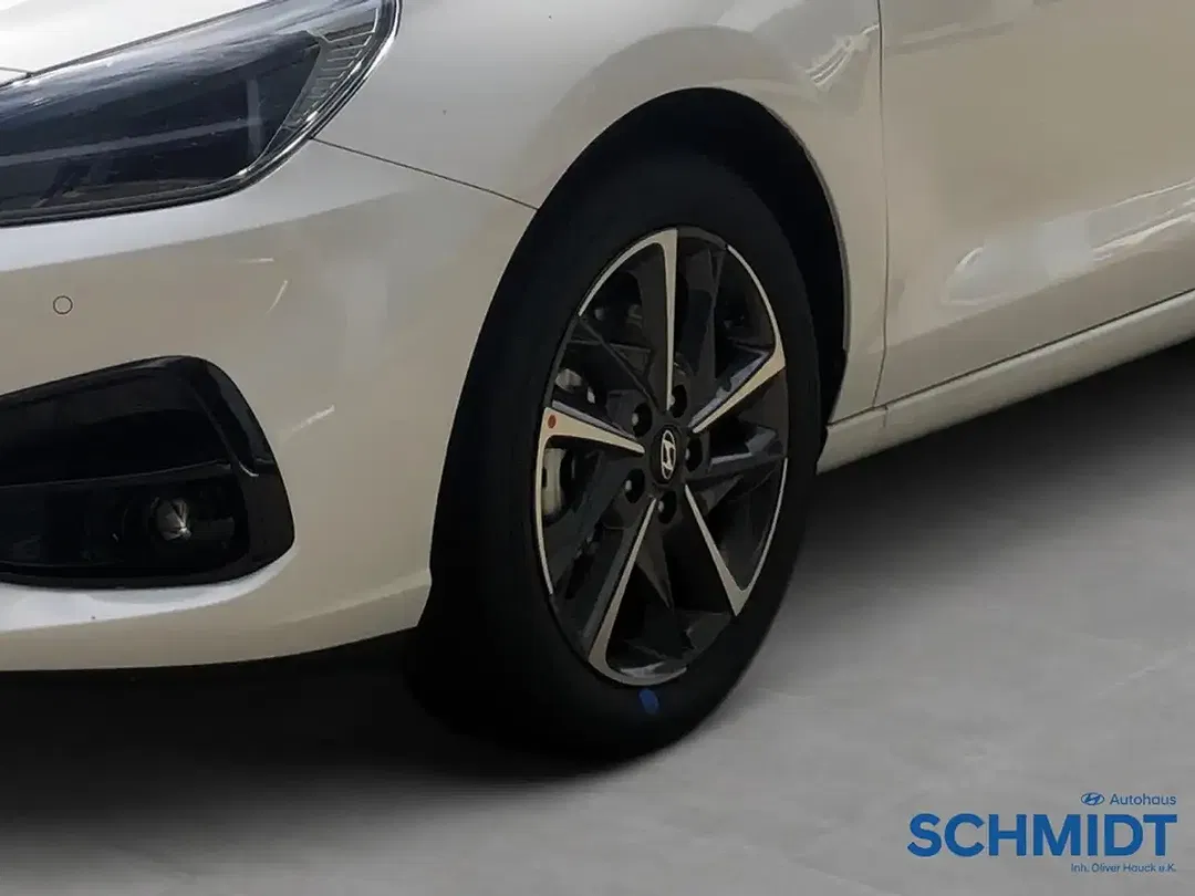 Hyundai i30 - Thumbnail 6