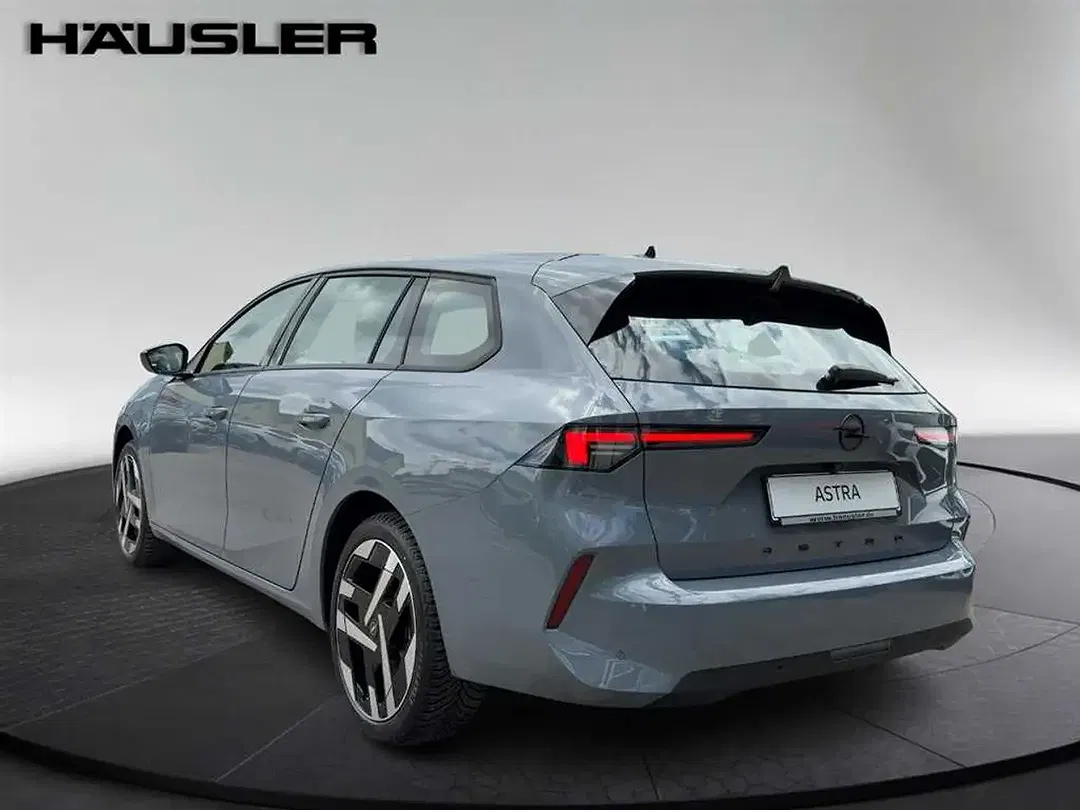 Opel Astra - Thumbnail 3