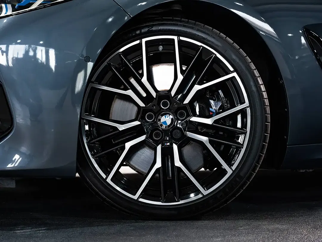 BMW 840 - Thumbnail 8