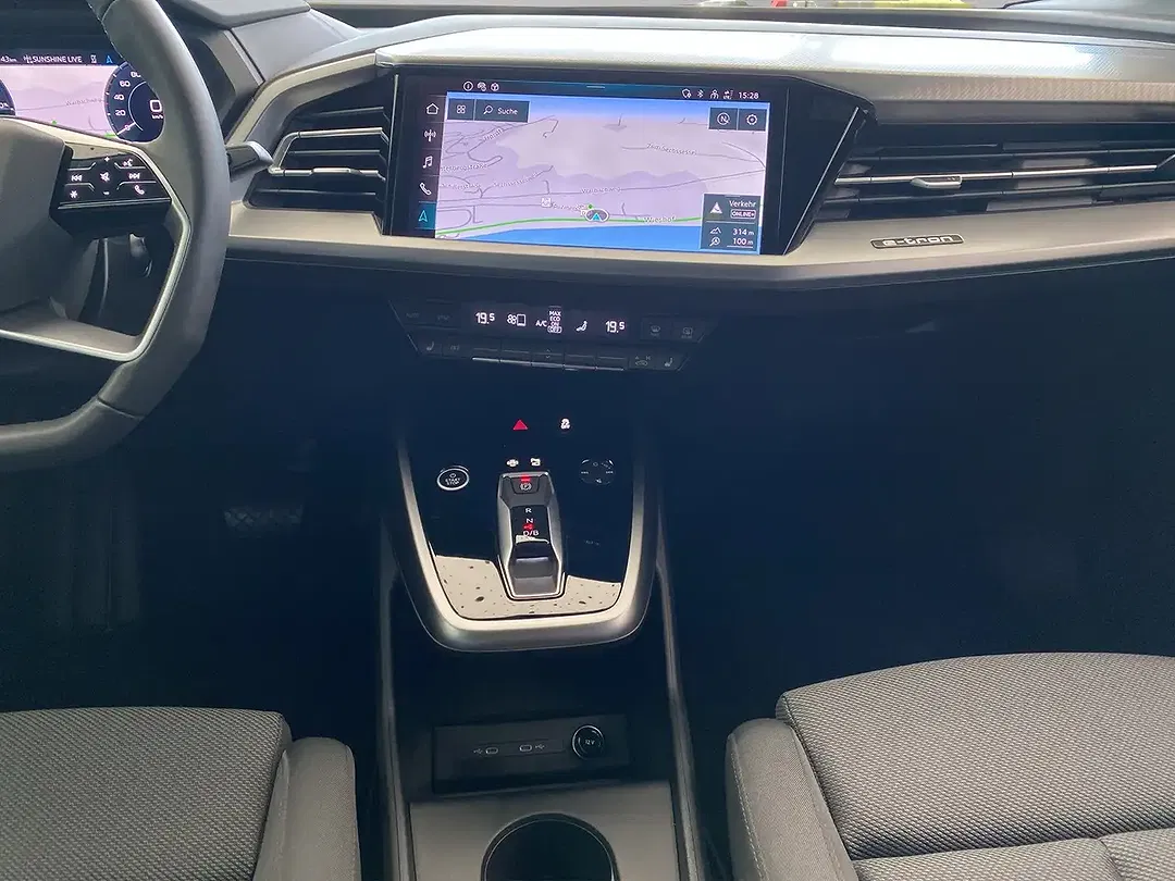 Audi Q4 e-tron - Thumbnail 11