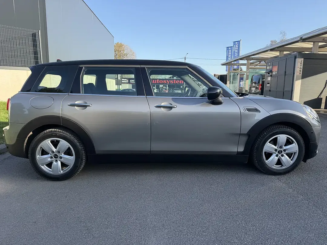 MINI Cooper Clubman - Thumbnail 2