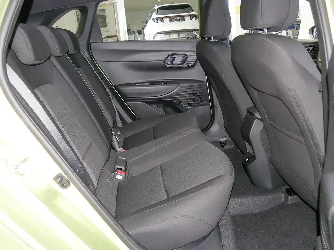 Hyundai i20 - Thumbnail 8