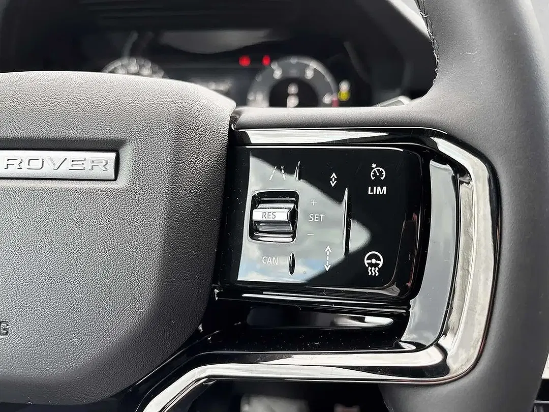 Land Rover Range Rover Evoque - Thumbnail 11