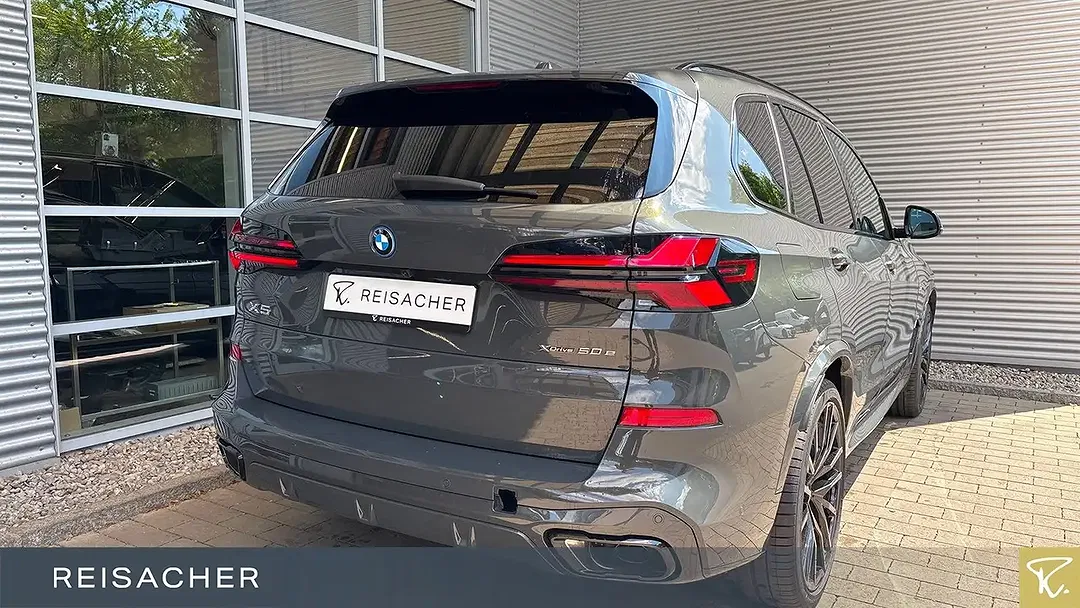 BMW X5 - Thumbnail 2