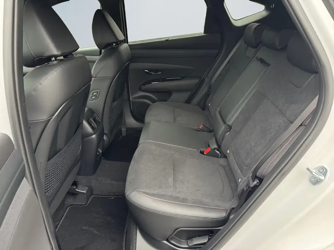 Hyundai TUCSON - Thumbnail 13