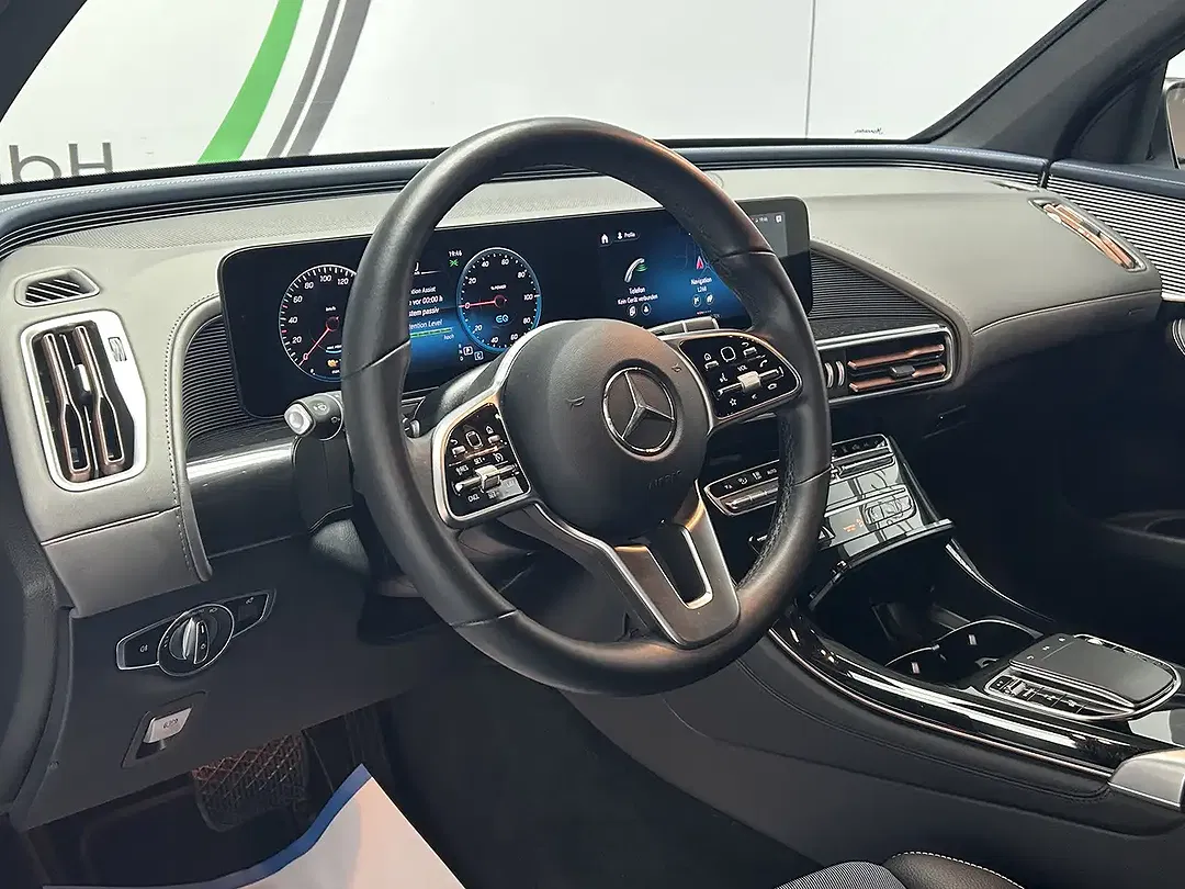 Mercedes-Benz EQC 400 - Thumbnail 10