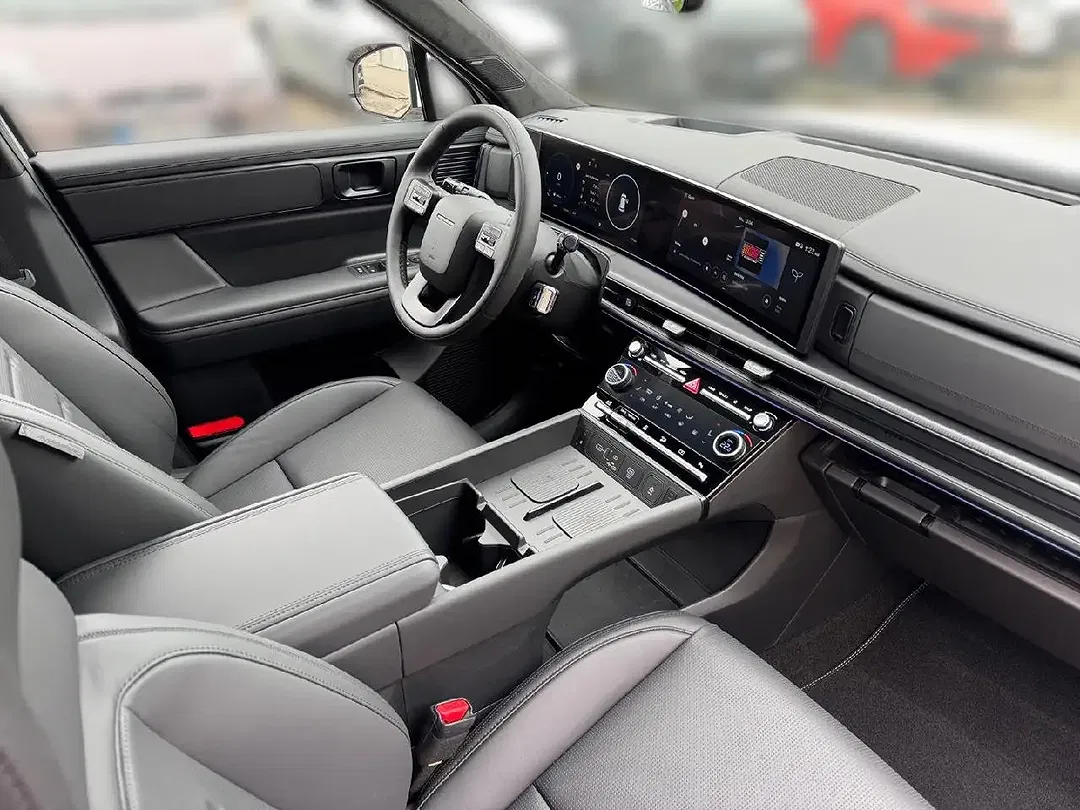 Hyundai SANTA FE - Thumbnail 14