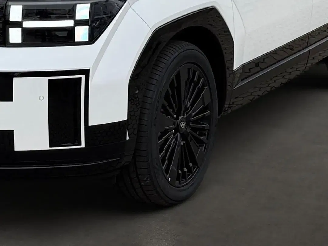 Hyundai SANTA FE - Thumbnail 6